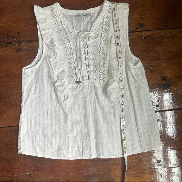 Heartloom eyelet Top - Picture 6 of 8